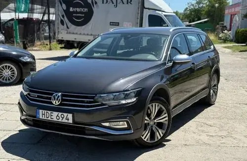 VOLKSWAGEN Passat Alltrack 