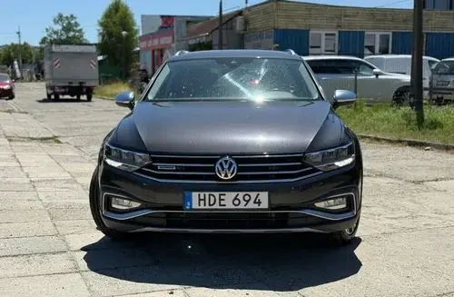 VOLKSWAGEN Passat Alltrack 