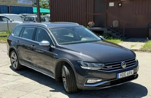 VOLKSWAGEN Passat Alltrack 