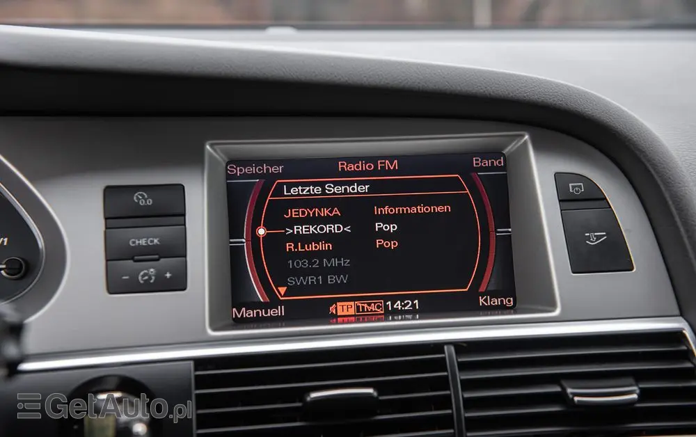 AUDI S6 Avant Standard