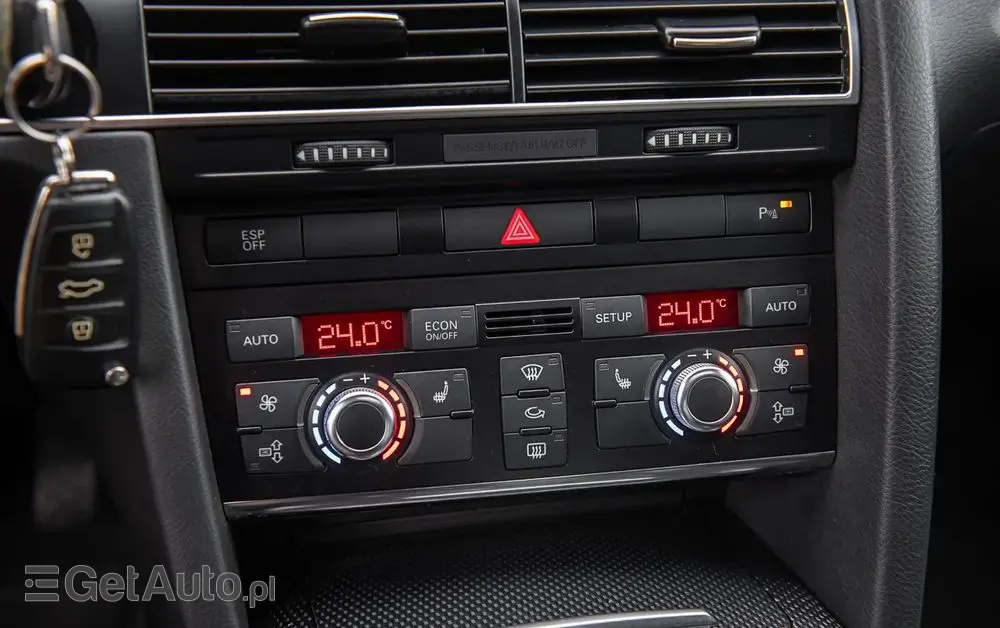 AUDI S6 Avant Standard