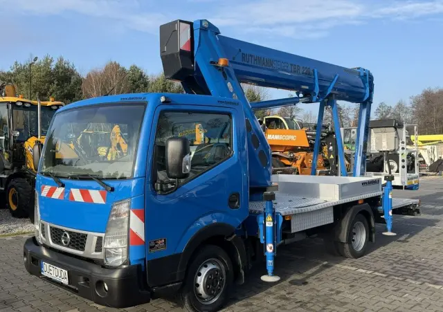 NISSAN Cabstar 