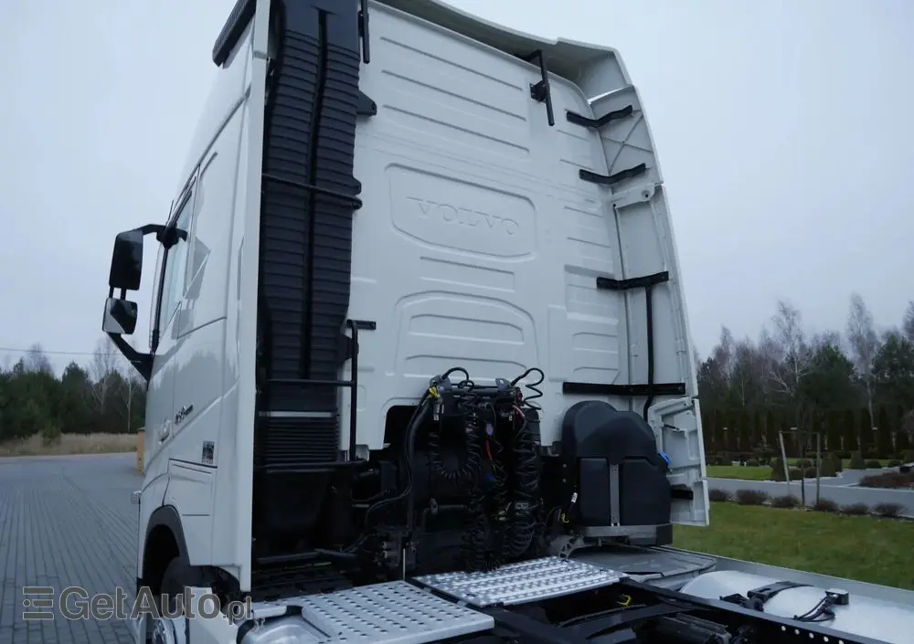VOLVO FH 4/ 460KM/ XXL / STANDARD/ EURO-6/ NISKI PRZEB. 