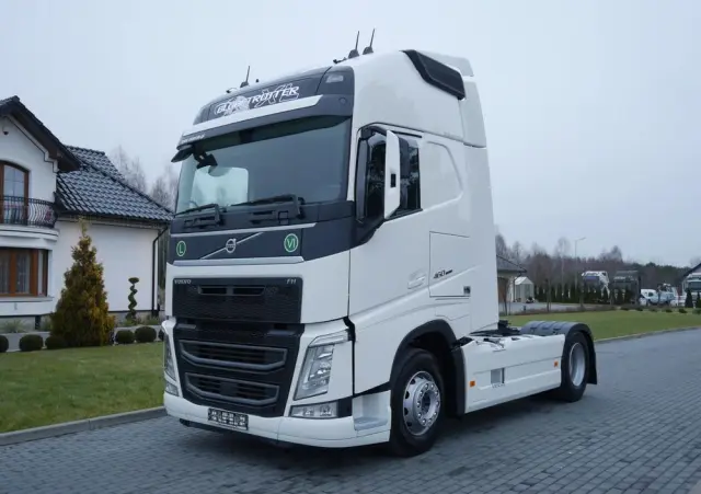 VOLVO FH 4/ 460KM/ XXL / STANDARD/ EURO-6/ NISKI PRZEB. 