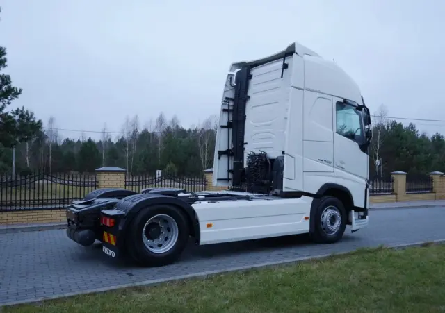 VOLVO FH 4/ 460KM/ XXL / STANDARD/ EURO-6/ NISKI PRZEB. 