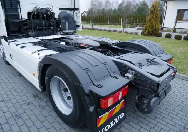 VOLVO FH 4/ 460KM/ XXL / STANDARD/ EURO-6/ NISKI PRZEB. 