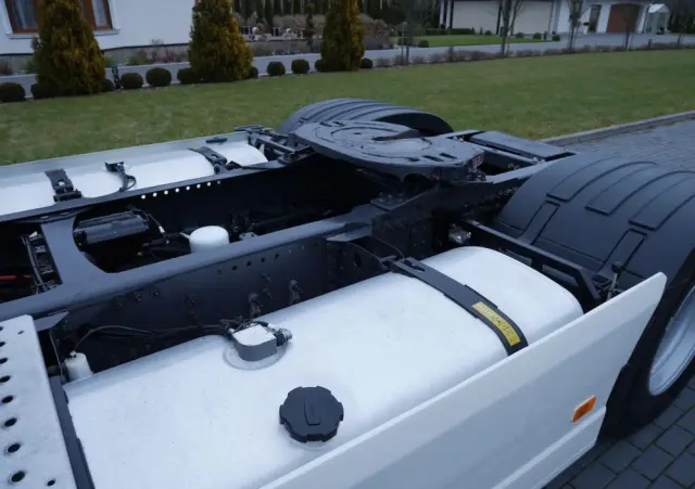 VOLVO FH 4/ 460KM/ XXL / STANDARD/ EURO-6/ NISKI PRZEB. 