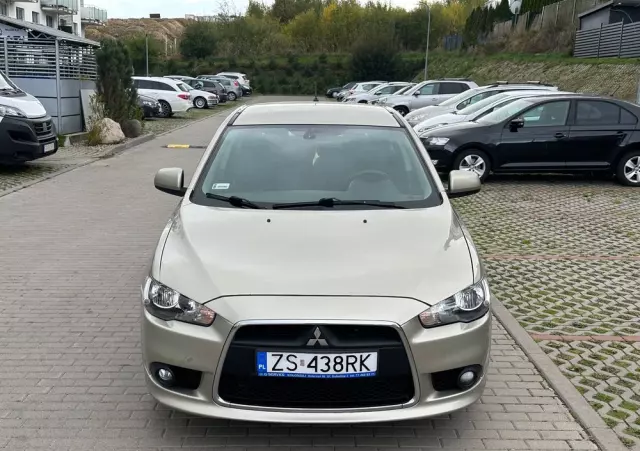 MITSUBISHI Lancer 1.8 Invite