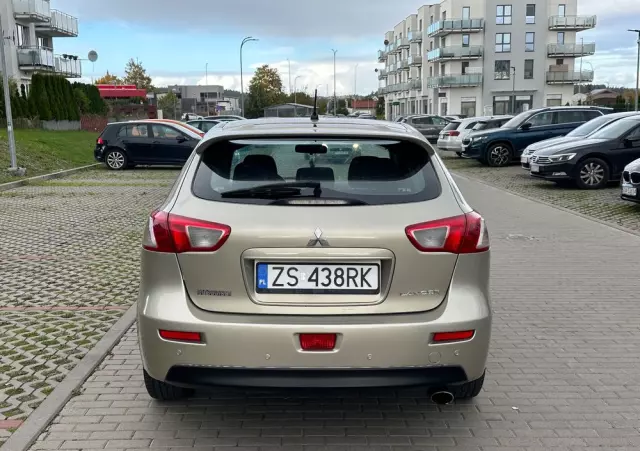 MITSUBISHI Lancer 1.8 Invite