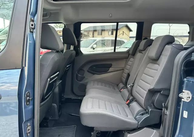 FORD Tourneo Connect Grand 