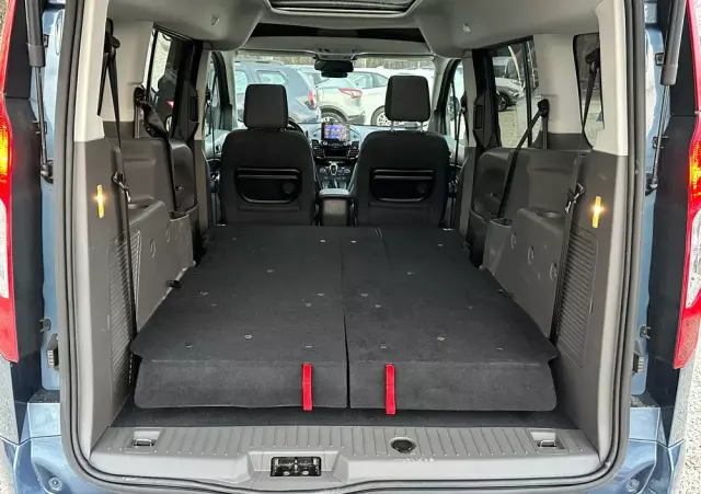 FORD Tourneo Connect Grand 