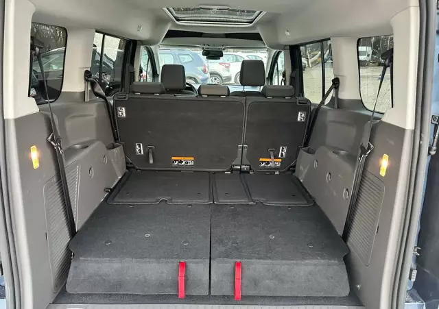 FORD Tourneo Connect Grand 