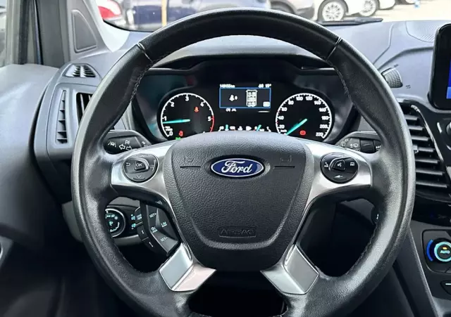 FORD Tourneo Connect Grand 