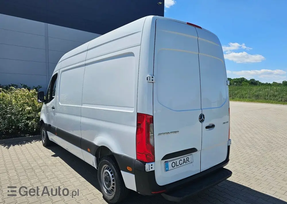 MERCEDES-BENZ SPRINTER 