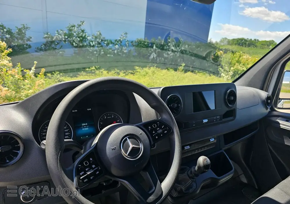 MERCEDES-BENZ SPRINTER 