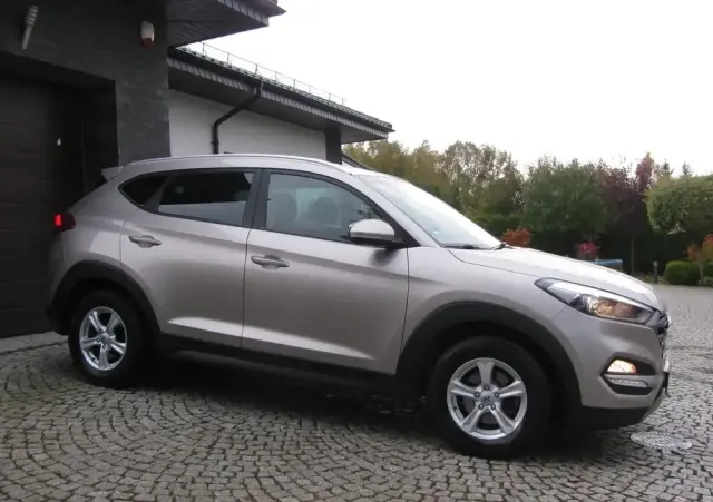 HYUNDAI Tucson 1.6 Turbo 4WD DCT Intro Edition