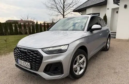 AUDI Q5 