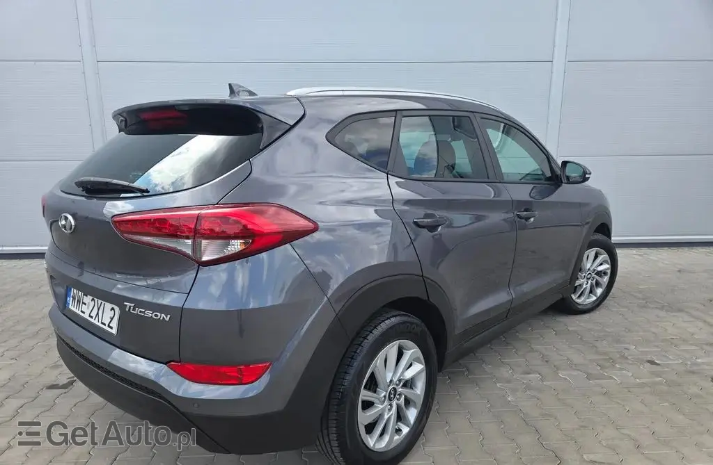 HYUNDAI Tucson 