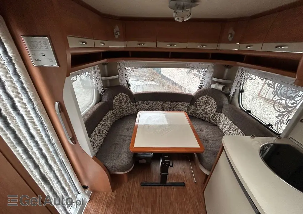 HOBBY La Vita 460 UFE 