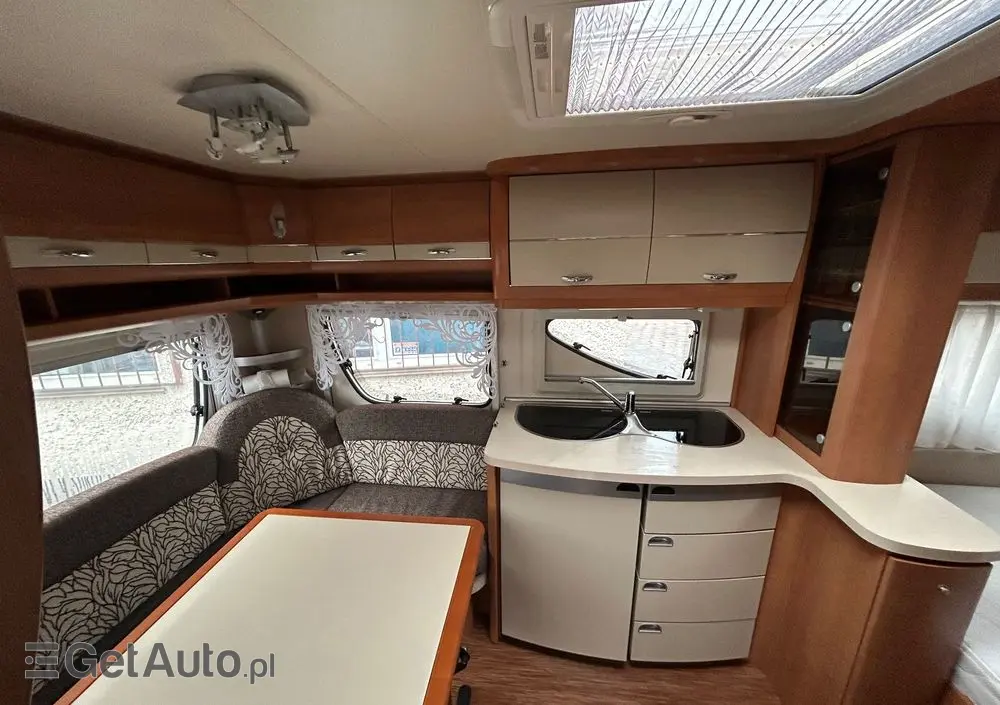 HOBBY La Vita 460 UFE 