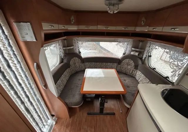 HOBBY La Vita 460 UFE 