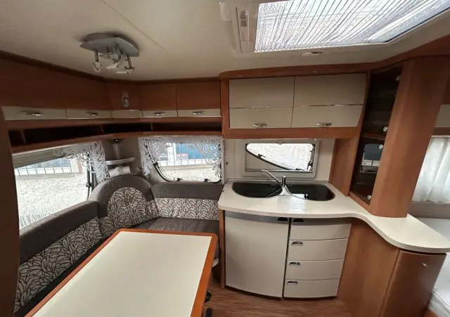 HOBBY La Vita 460 UFE 