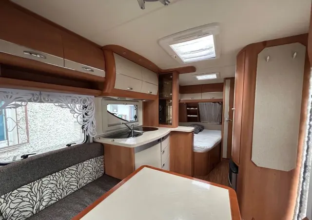 HOBBY La Vita 460 UFE 