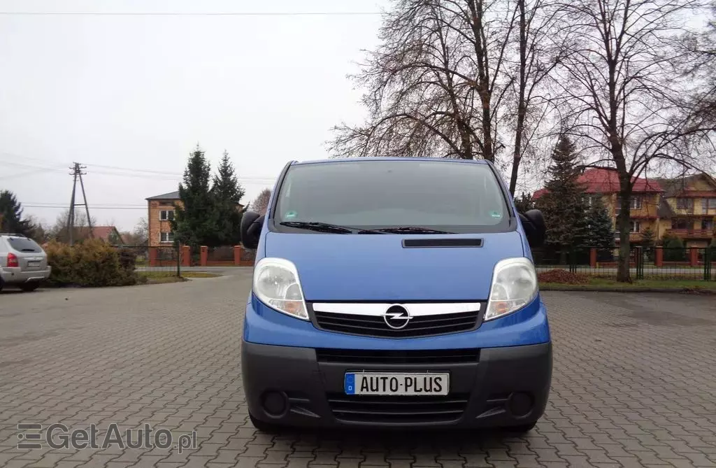 OPEL Vivaro 