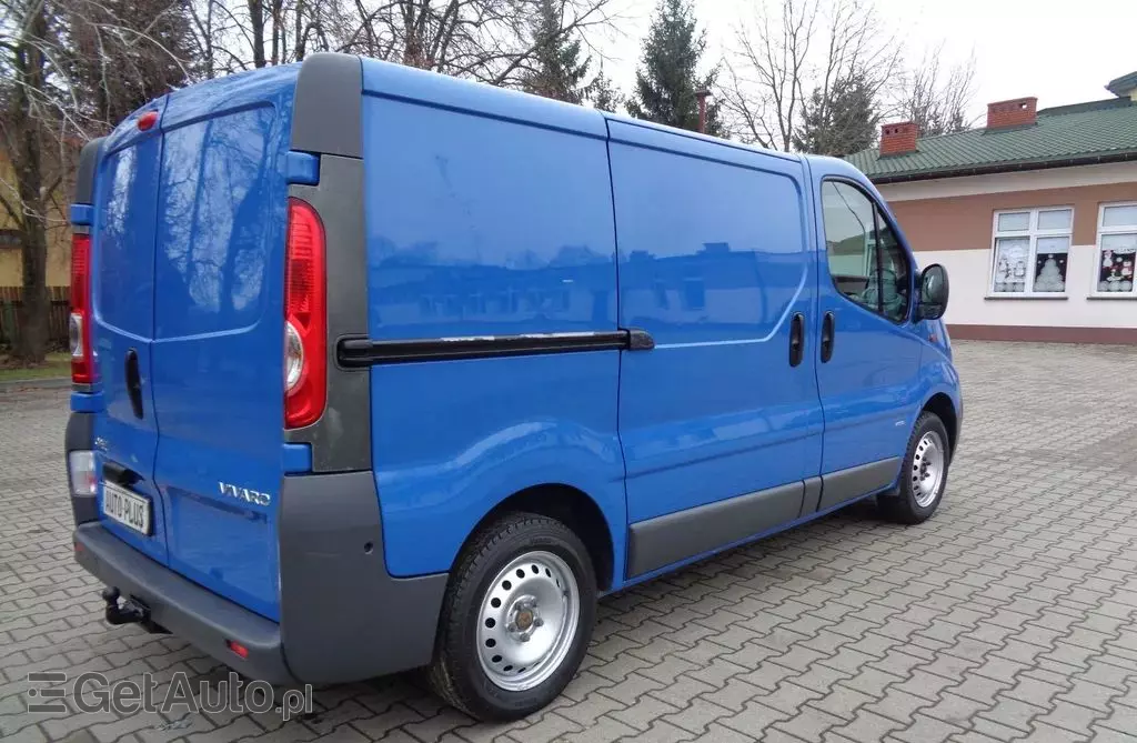 OPEL Vivaro 