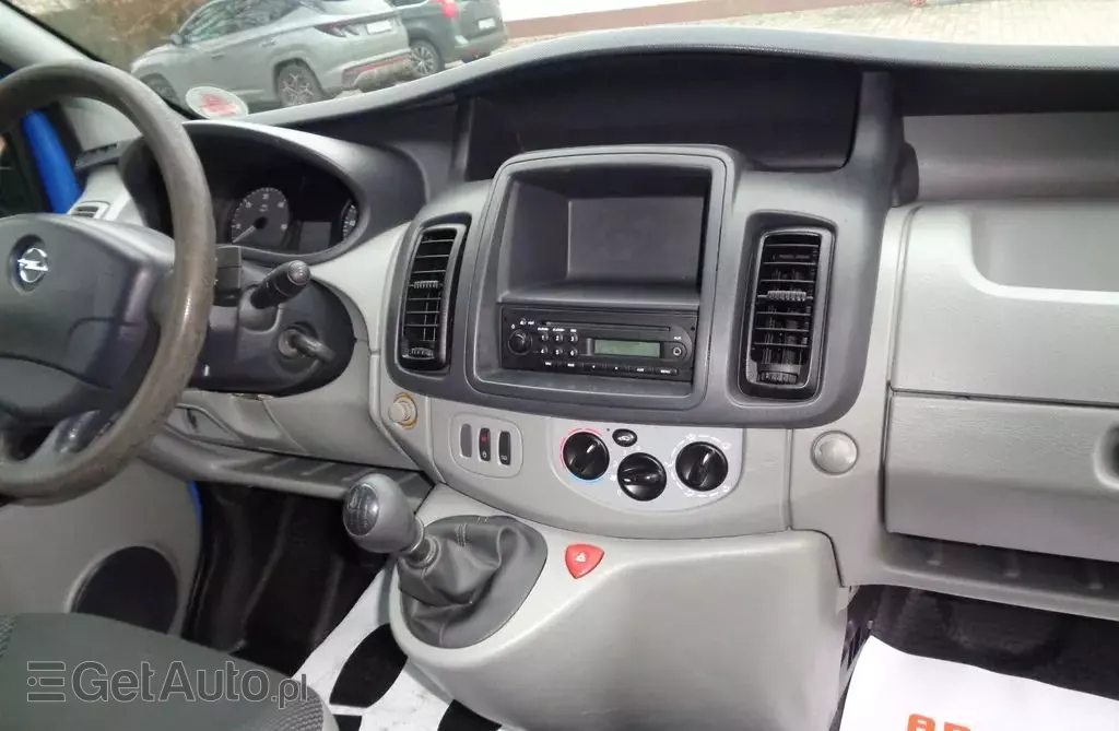 OPEL Vivaro 