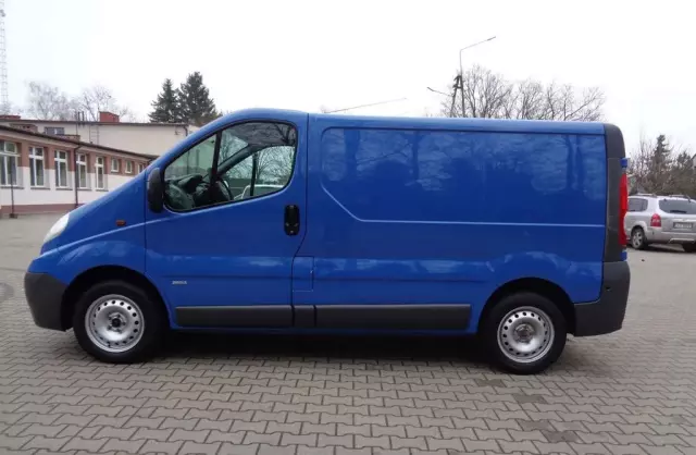 OPEL Vivaro 