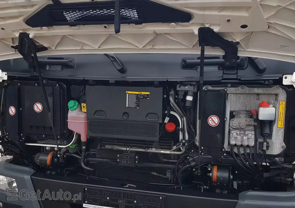 MAN TGL 12.220 HAKOWIEC 4x2 KLIMA 