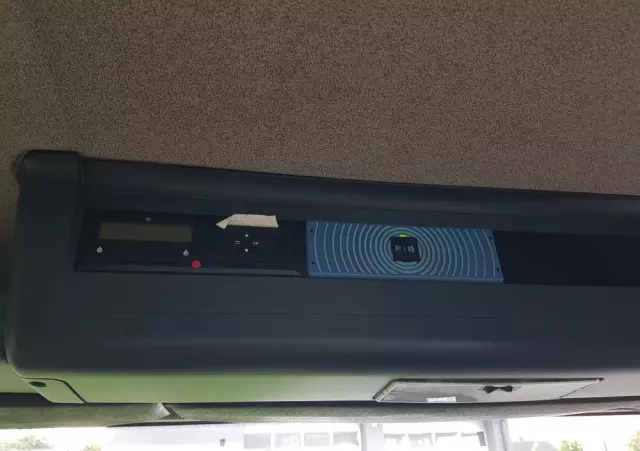 MAN TGL 12.220 HAKOWIEC 4x2 KLIMA 