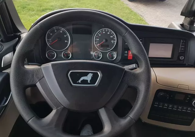 MAN TGL 12.220 HAKOWIEC 4x2 KLIMA 