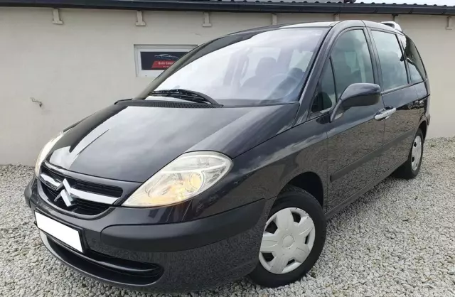 CITROEN C8 