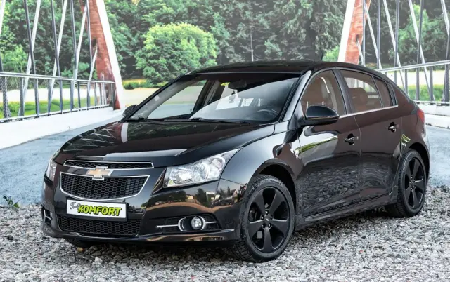 CHEVROLET Cruze 