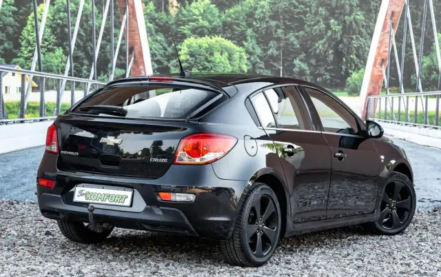 CHEVROLET Cruze 