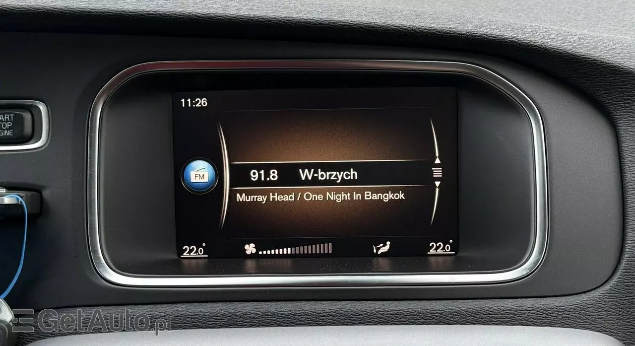 VOLVO V40 Cross Country D3 Drive-E Momentum