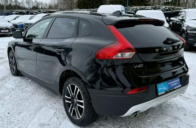 VOLVO V40 Cross Country D3 Drive-E Momentum