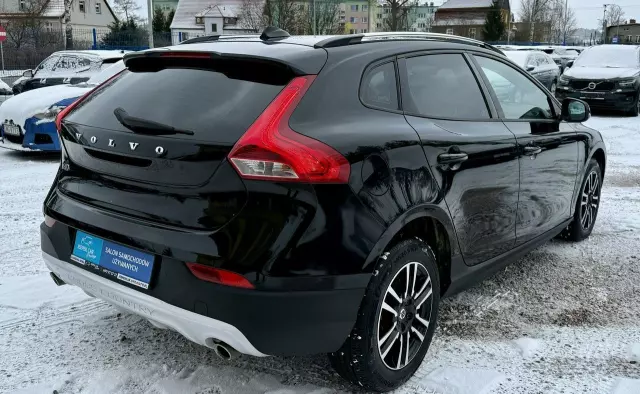 VOLVO V40 Cross Country D3 Drive-E Momentum