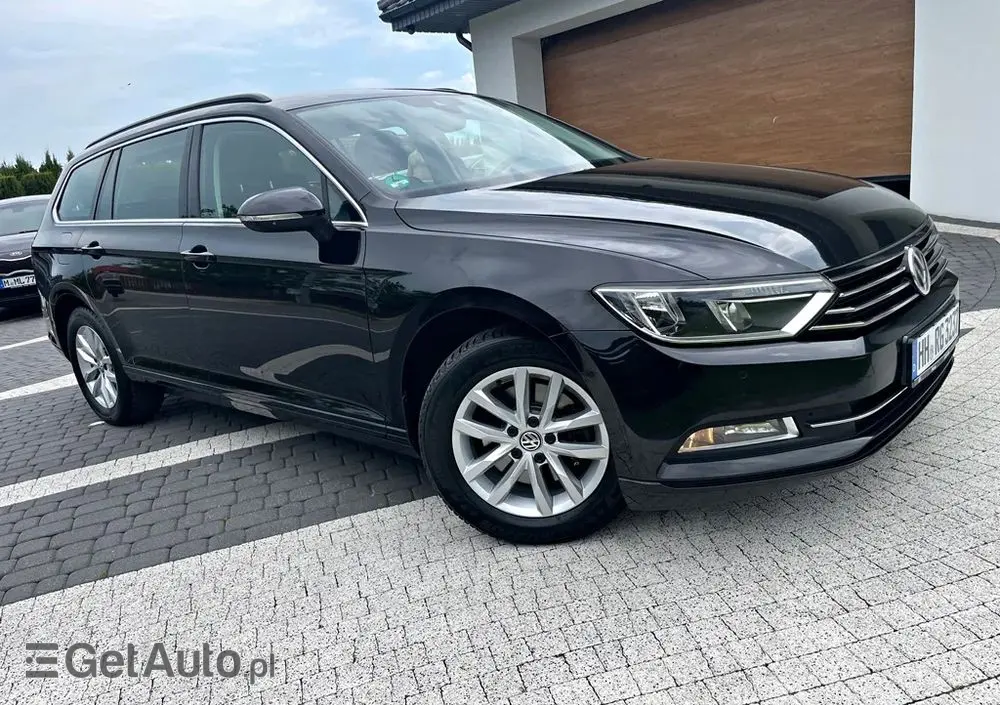 VOLKSWAGEN Passat Variant 1.5 TSI OPF DSG Comfortline