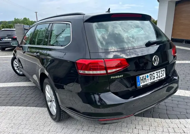 VOLKSWAGEN Passat Variant 1.5 TSI OPF DSG Comfortline