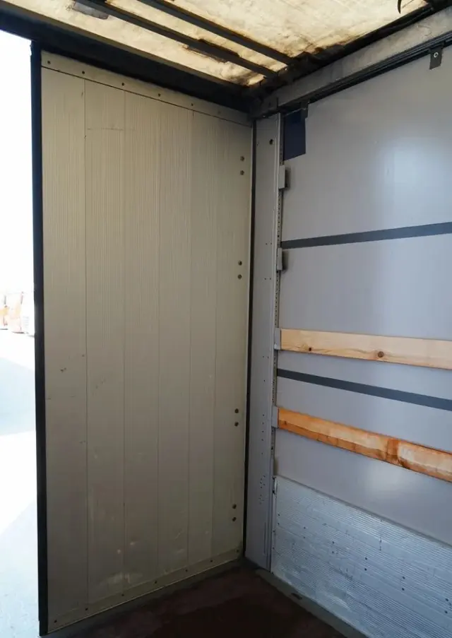 SCHMITZ CARGOBULL BURTO FIRANKA  / STANDARD 