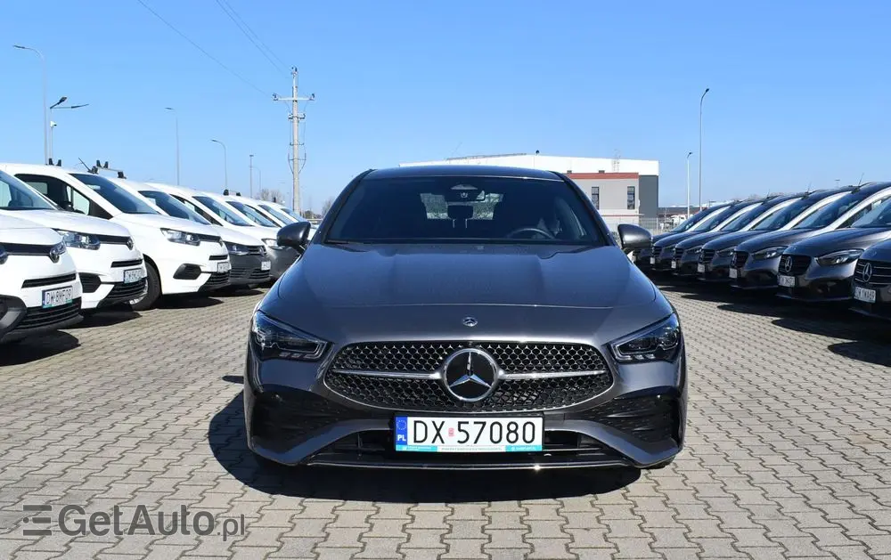 MERCEDES-BENZ CLA 200 7G-DCT