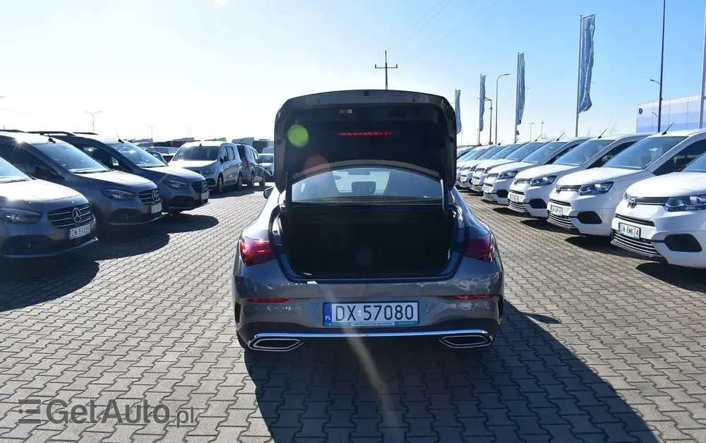 MERCEDES-BENZ CLA 200 7G-DCT