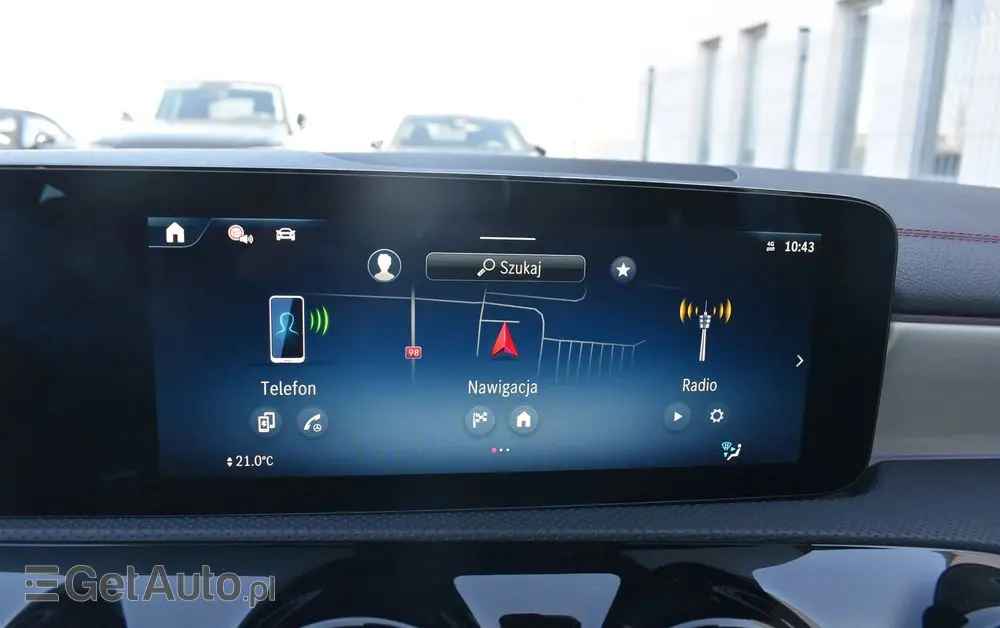 MERCEDES-BENZ CLA 200 7G-DCT