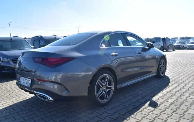 MERCEDES-BENZ CLA 200 7G-DCT