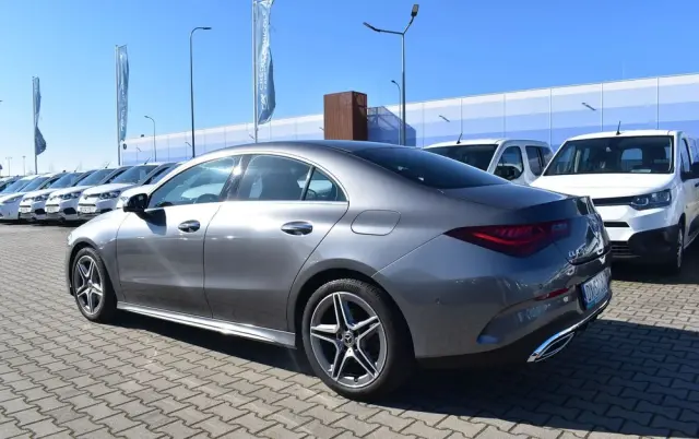 MERCEDES-BENZ CLA 200 7G-DCT
