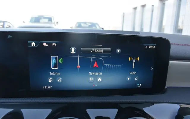 MERCEDES-BENZ CLA 200 7G-DCT