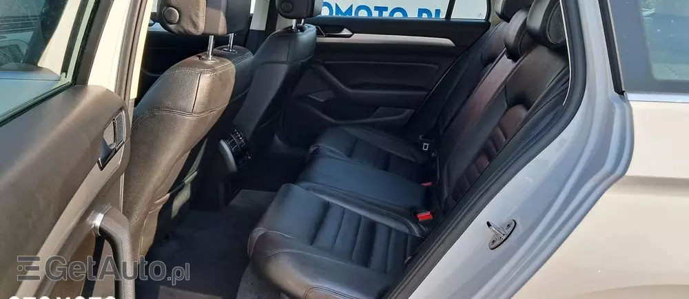 VOLKSWAGEN Passat Variant 1.6 TDI (BlueMotion Technology) Comfortline